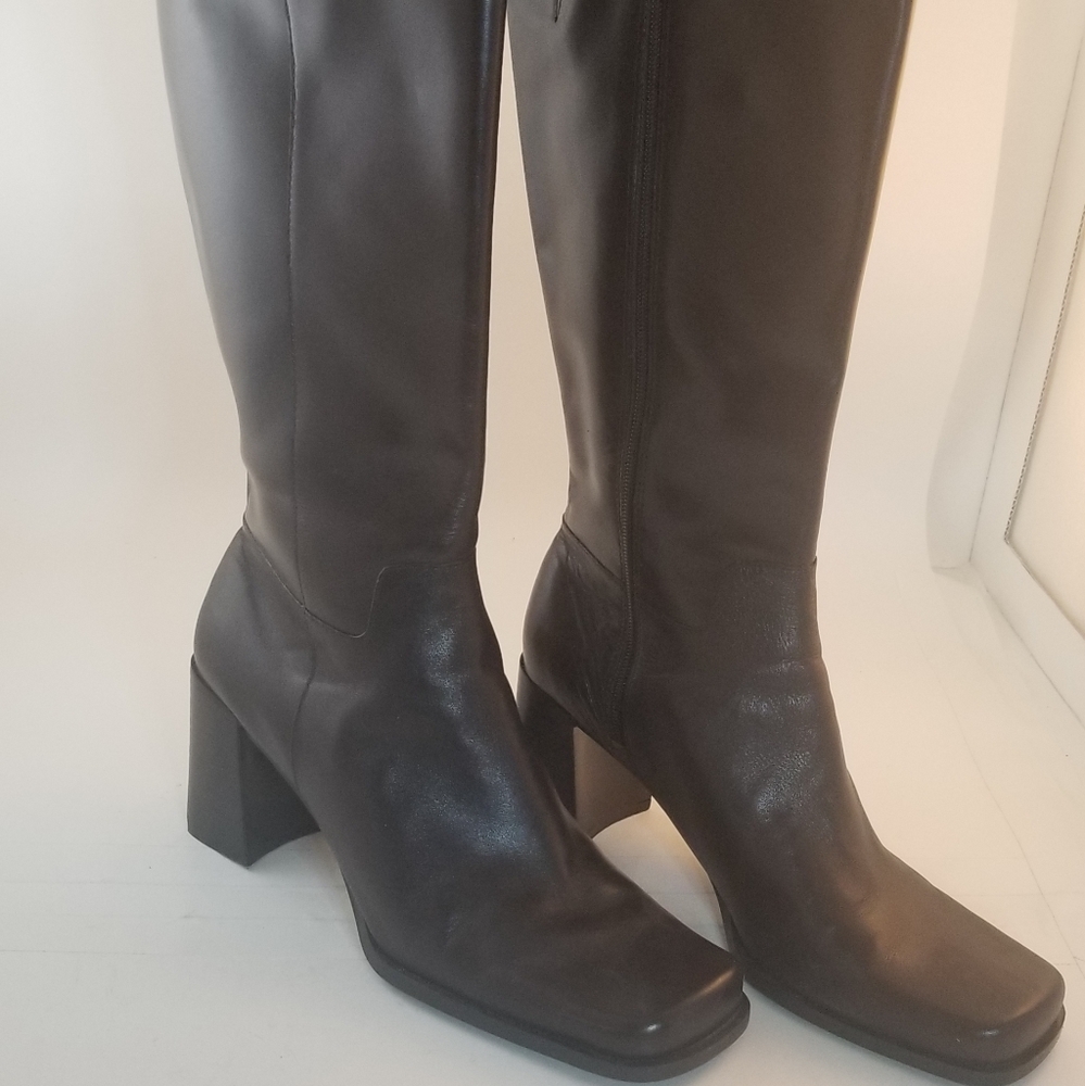 Westies Dark Brown Leather Boots